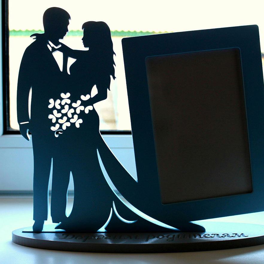 طرح آماده قاب عکس با المان عروس و داماد مناسب برای لیزر یا سی ان سی